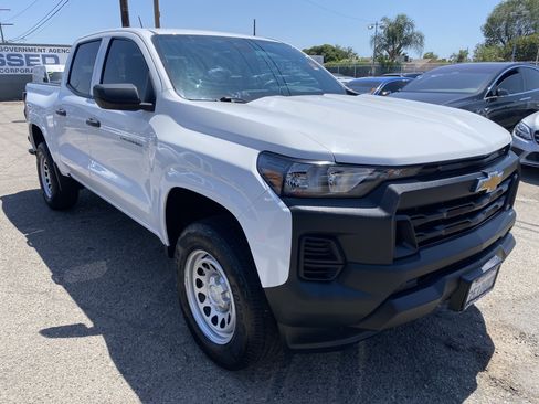 Used 2023 Chevrolet Colorado W/T RWD image 8