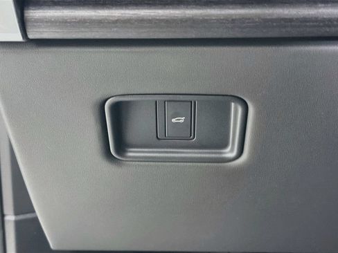 New 2027 Land Rover Range Rover SE AWD/4WD image 10