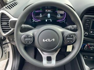 New 2025 Kia Soul LX video 3