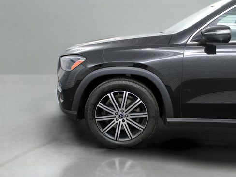 Used 2025 Mercedes-Benz GLE 350 4MATIC image 32