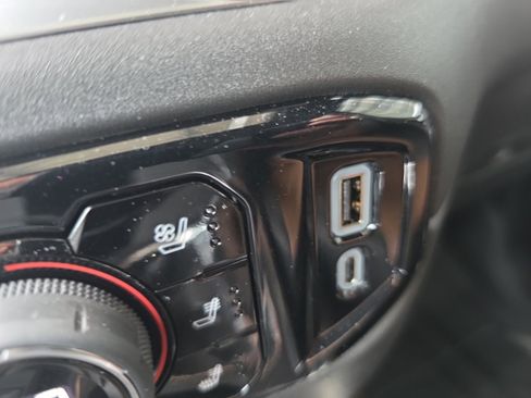 Used 2026 Chevrolet Silverado 1500 High Country w/ High Country Premium Package RWD image 19