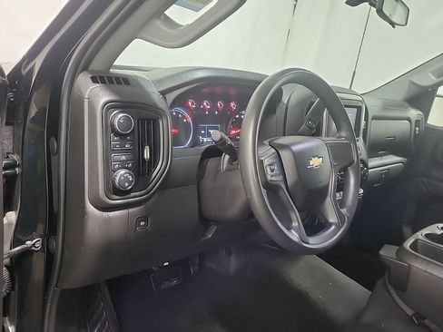 Used 2020 Chevrolet Silverado 1500 Custom w/ Custom Value Package AWD/4WD image 14