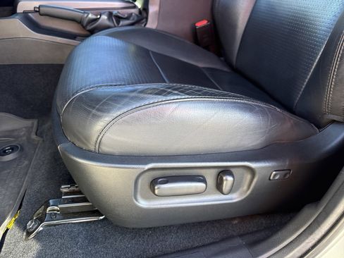 Used 2023 Toyota Tacoma TRD Sport w/ TRD Premium Sport Package image 11