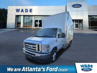 Used 2023 Ford E-450 and Econoline 450 Super Duty w/ Power Windows & Locks Group