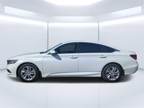 Used 2019 Honda Accord LX image 6
