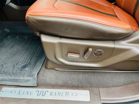 Used 2022 Ford F350 King Ranch w/ King Ranch Ultimate Package AWD/4WD image 20