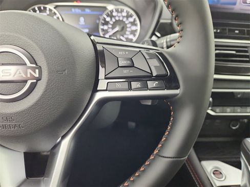 New 2025 Nissan Altima 2.5 SR w/ SR Premium Package image 18