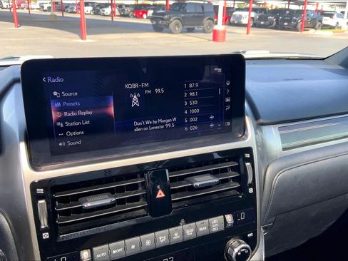 Used 2022 Lexus GX 460 Premium w/ Premium Plus Package AWD/4WD image 34