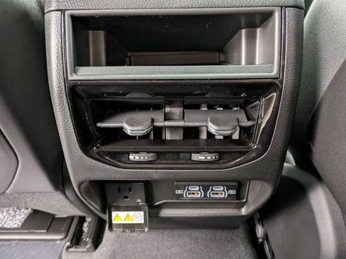 New 2026 Jeep Grand Cherokee Laredo X AWD/4WD image 23