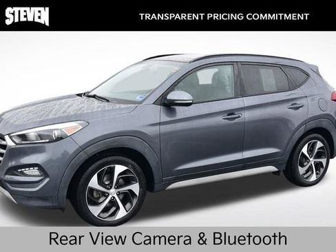 Used 2018 Hyundai Tucson Value AWD/4WD image 1