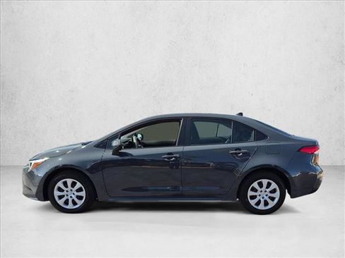 Used 2026 Toyota Corolla LE FWD image 8