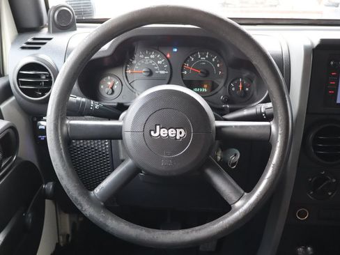 Used 2008 Jeep Wrangler X AWD/4WD image 14