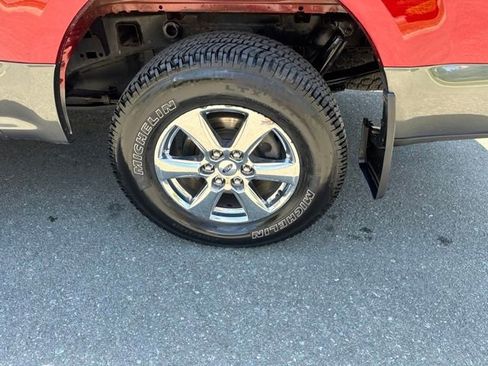 Used 2018 Ford F150 XLT w/ Equipment Group 302A Luxury AWD/4WD image 10
