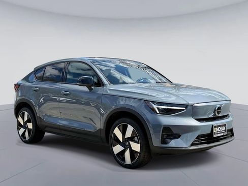Used 2023 Volvo C40 P8 Recharge Ultimate AWD/4WD image 9
