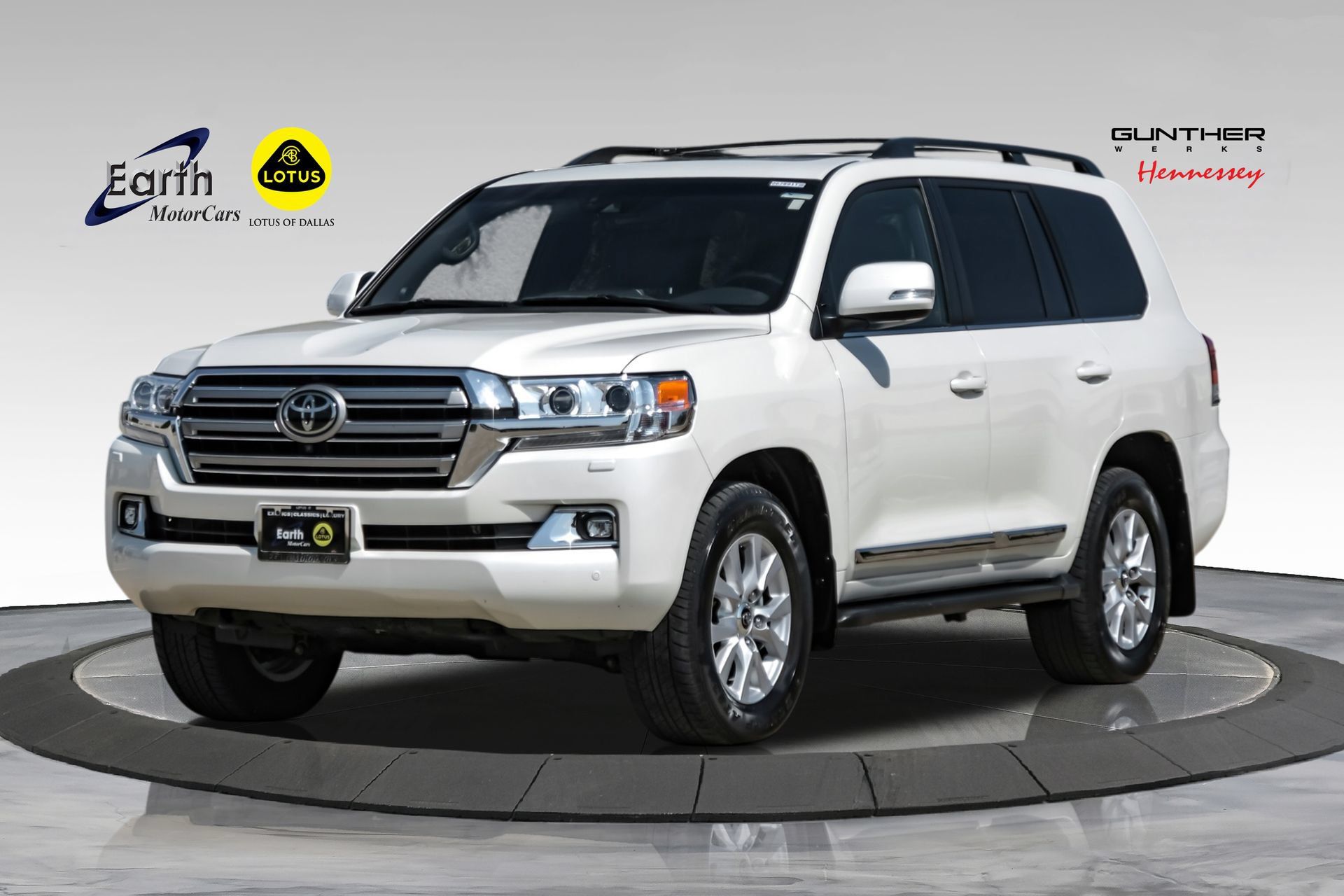 Used 2020 Toyota Land Cruiser AWD/4WD image 1