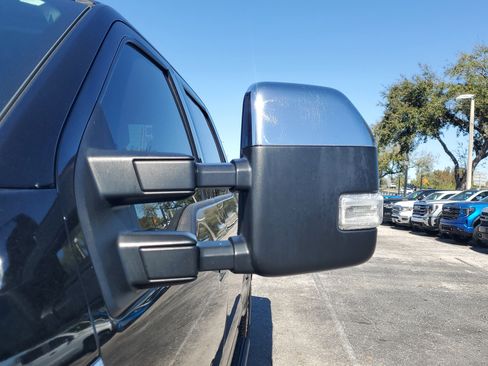 Used 2022 Ford F250 XLT w/ XLT Premium Package image 4