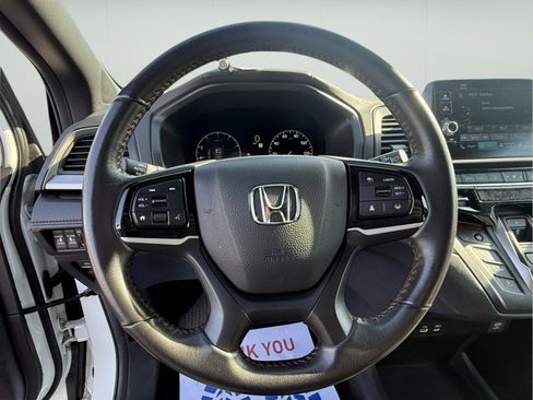 Used 2025 Honda Odyssey Sport-L image 16