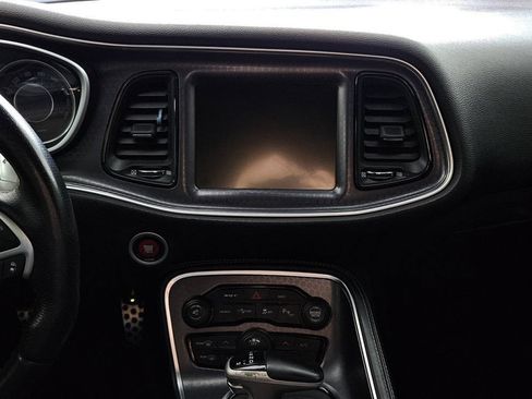 Used 2016 Dodge Challenger SRT w/ Technology Group RWD image 13