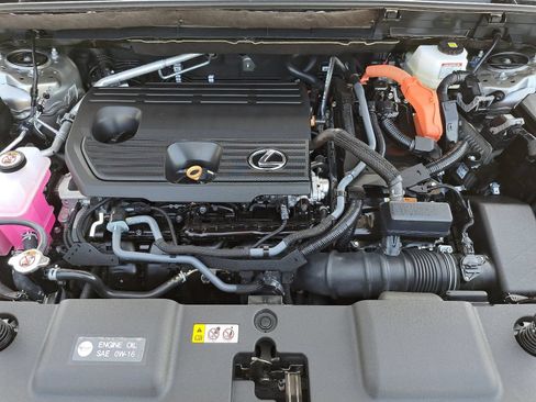 Used 2026 Lexus NX 350h AWD w/ Accessory Package (2T) image 33