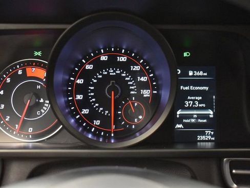 Used 2023 Hyundai Elantra SEL FWD image 18