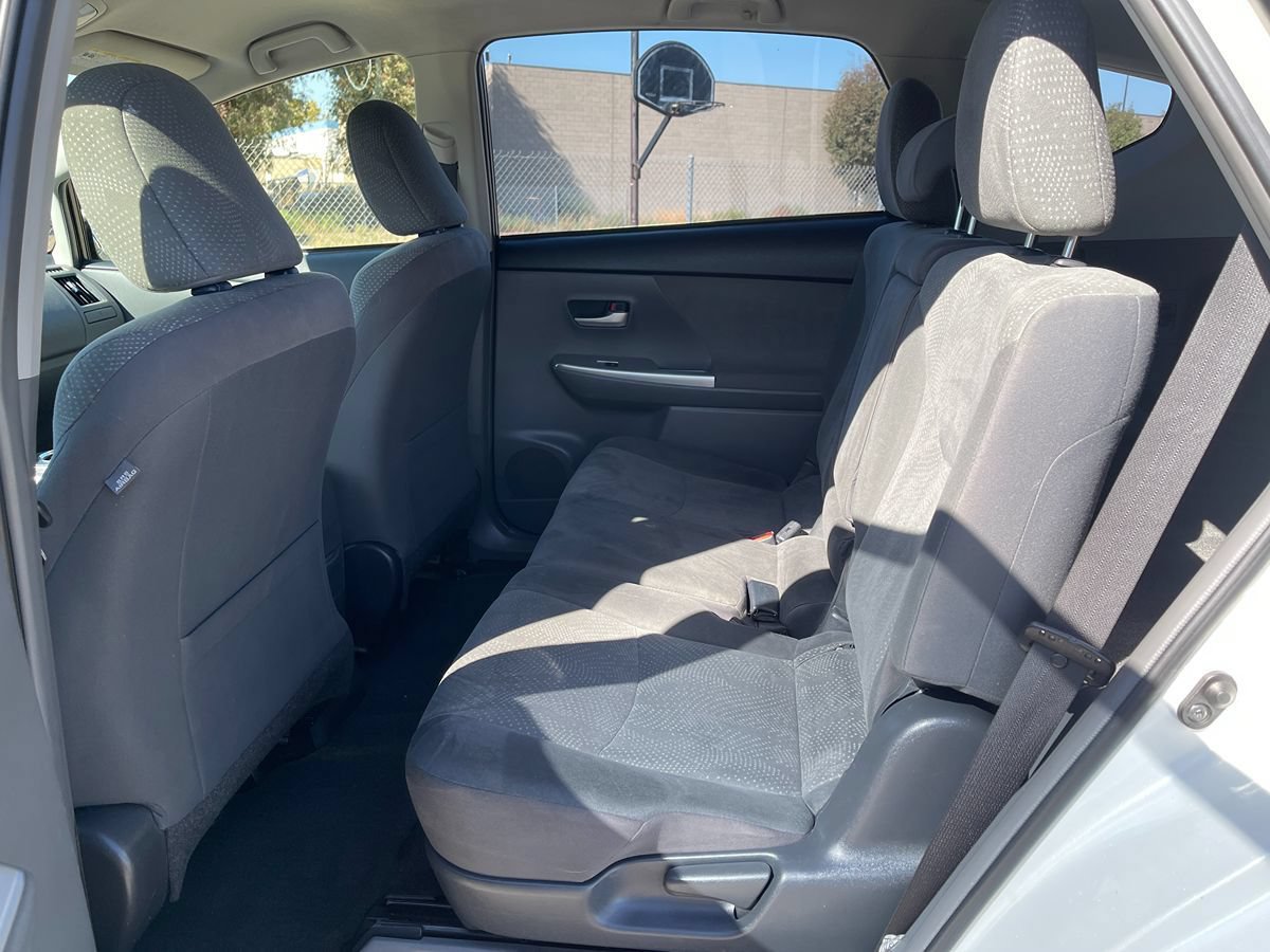 Used 2014 Toyota Prius V Three FWD image 24