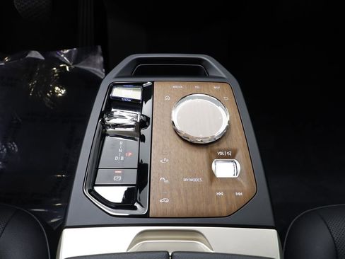 Certified 2023 BMW iX xDrive50 w/ Premium Package image 13