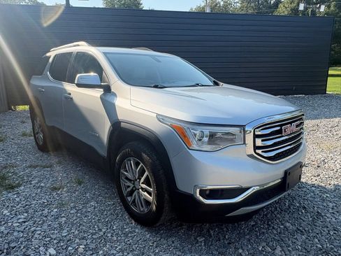 Used 2019 GMC Acadia SLE FWD image 3