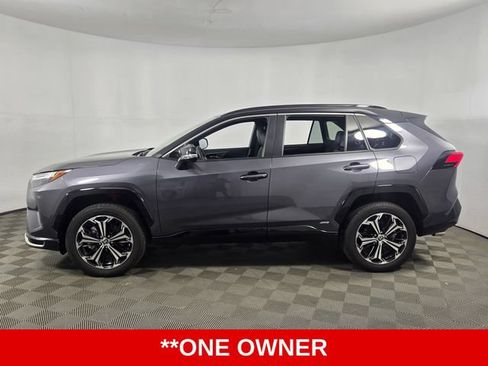 Used 2025 Toyota RAV4 XSE w/ Weather Package AWD/4WD image 6