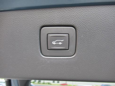 Used 2024 Buick Envista Avenir FWD image 33
