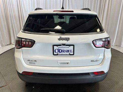 Used 2023 Jeep Compass Latitude AWD/4WD image 26
