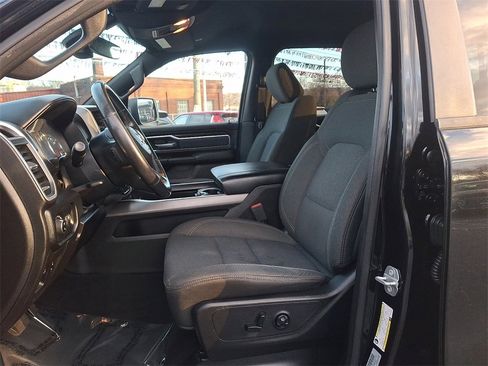 Used 2019 RAM 1500 Big Horn image 15