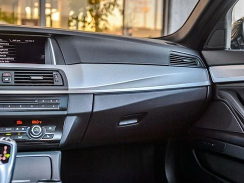 Used 2015 BMW 535i xDrive Sedan image 35