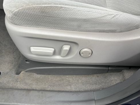Used 2018 Toyota Sienna LE AWD/4WD image 15