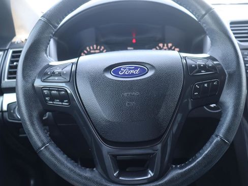 Used 2019 Ford Explorer XLT w/ Class II Trailer Tow Package image 26