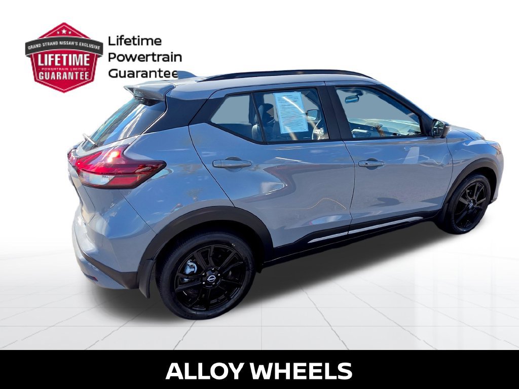 Certified 2024 Nissan Kicks SR w/ SR Premium Package FWD image 7