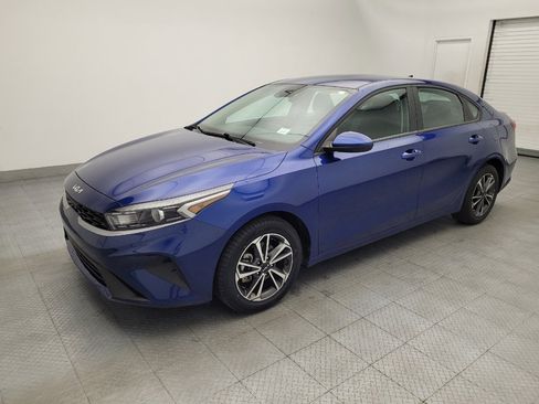 Used 2024 Kia Forte LXS FWD image 2