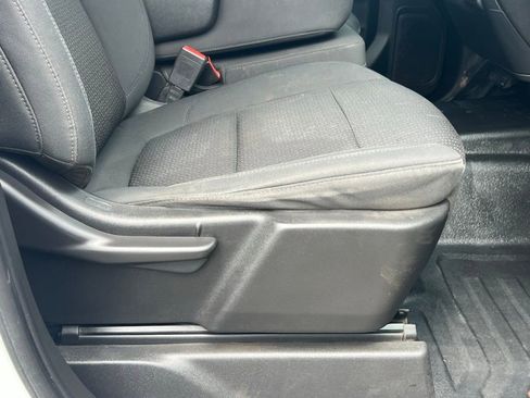 Used 2021 GMC Sierra 3500 4x4 Crew Cab w/ Convenience Package image 18