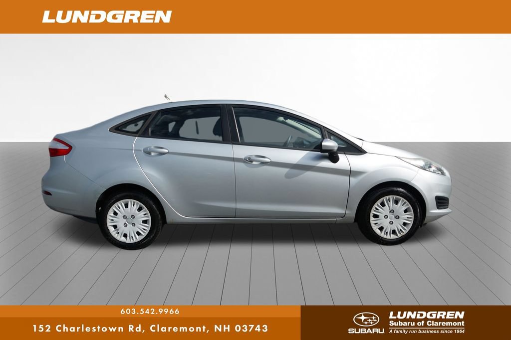 Used 2014 Ford Fiesta S FWD image 2