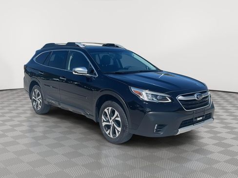 Certified 2022 Subaru Outback Touring XT AWD/4WD image 1