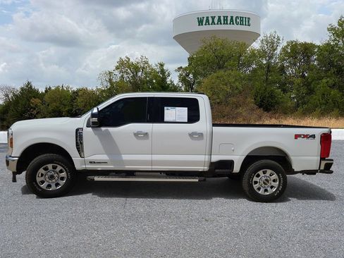 Used 2024 Ford F250 XLT w/ FX4 Off-Road Package image 3