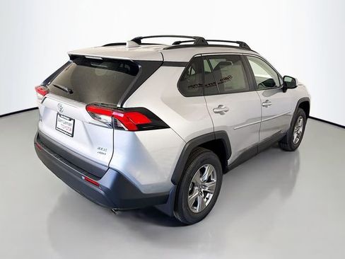 Used 2025 Toyota RAV4 XLE w/ Convenience Package AWD/4WD image 7