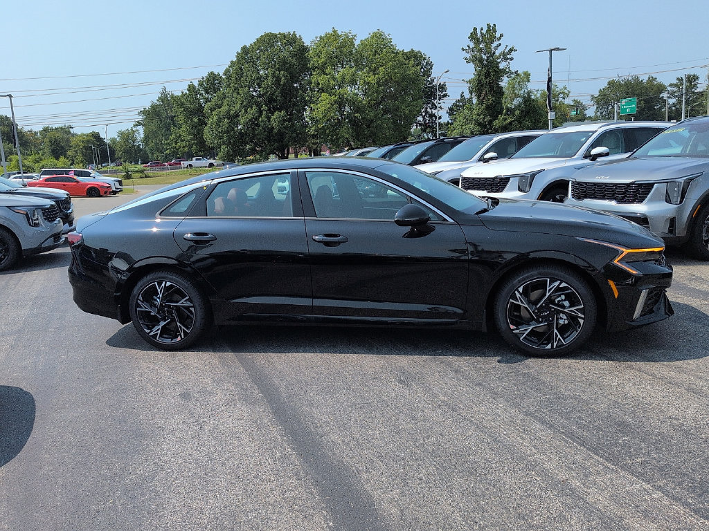 New 2026 Kia K5 GT-Line w/ GT-Line Red Interior Package FWD image 2