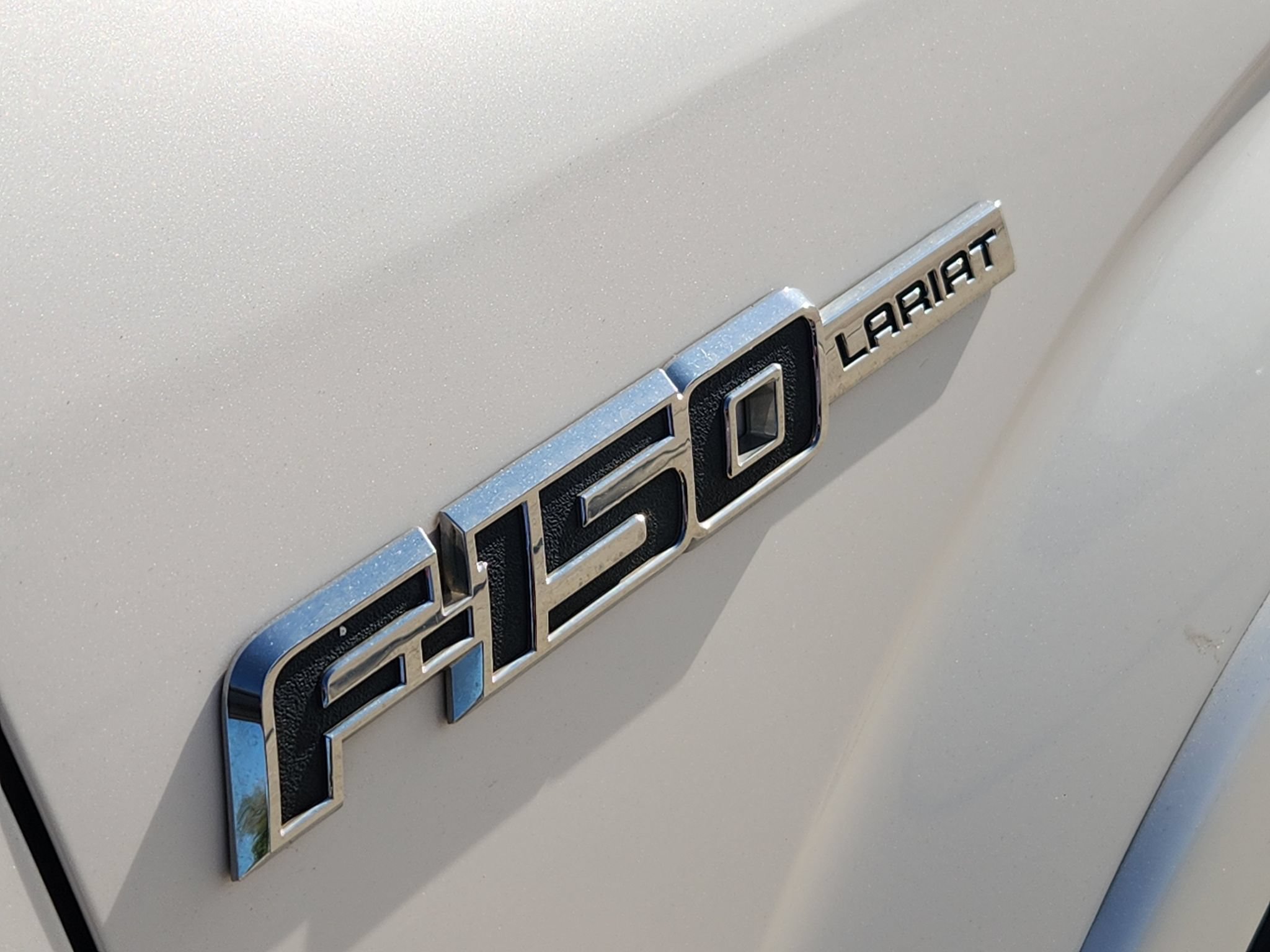 Used 2013 Ford F150 Lariat w/ Luxury Equipment Group AWD/4WD image 12
