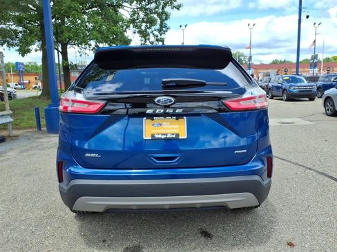 Certified 2023 Ford Edge SEL w/ Convenience Package AWD/4WD image 8