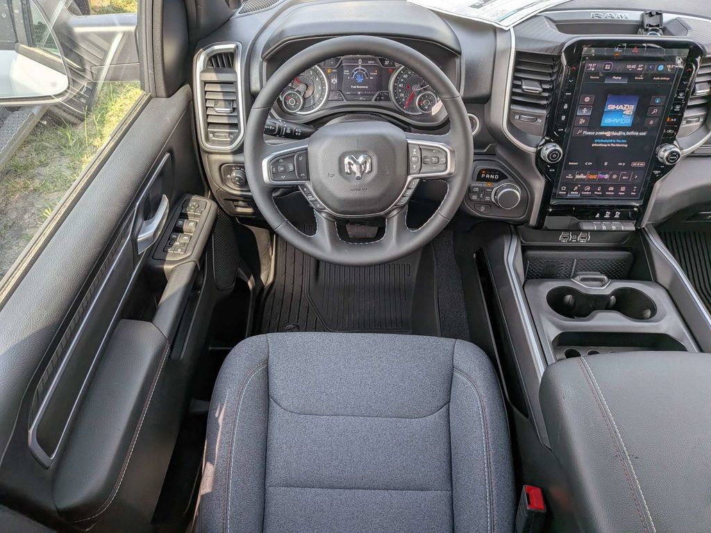 New 2026 RAM 1500 Big Horn AWD/4WD image 11