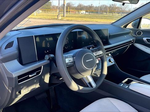Used 2025 Hyundai Sonata SEL image 9