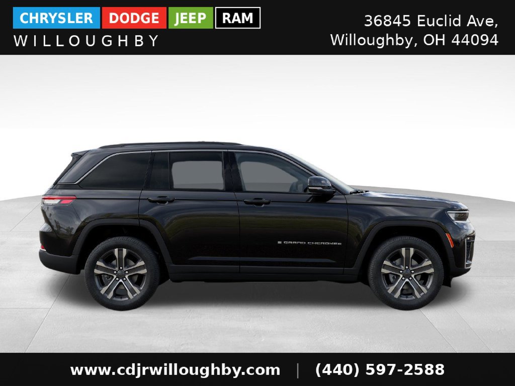New 2027 Jeep Grand Cherokee Limited AWD/4WD image 24