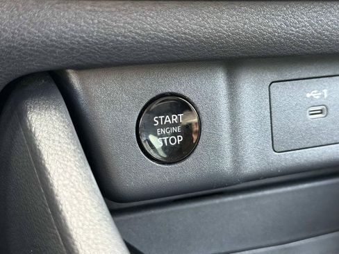 Certified 2024 Nissan Rogue SV AWD/4WD image 24