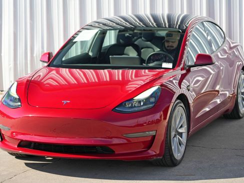 Used 2022 Tesla Model 3 Long Range image 47