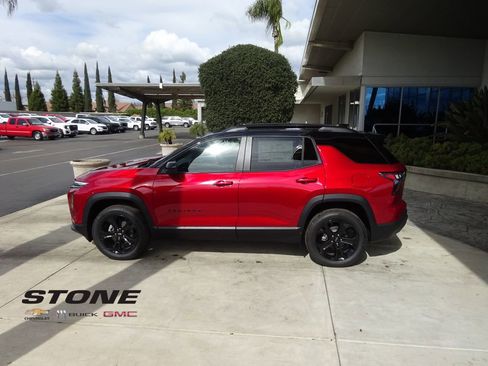 New 2026 Chevrolet Equinox LT w/ Convenience Package II image 5